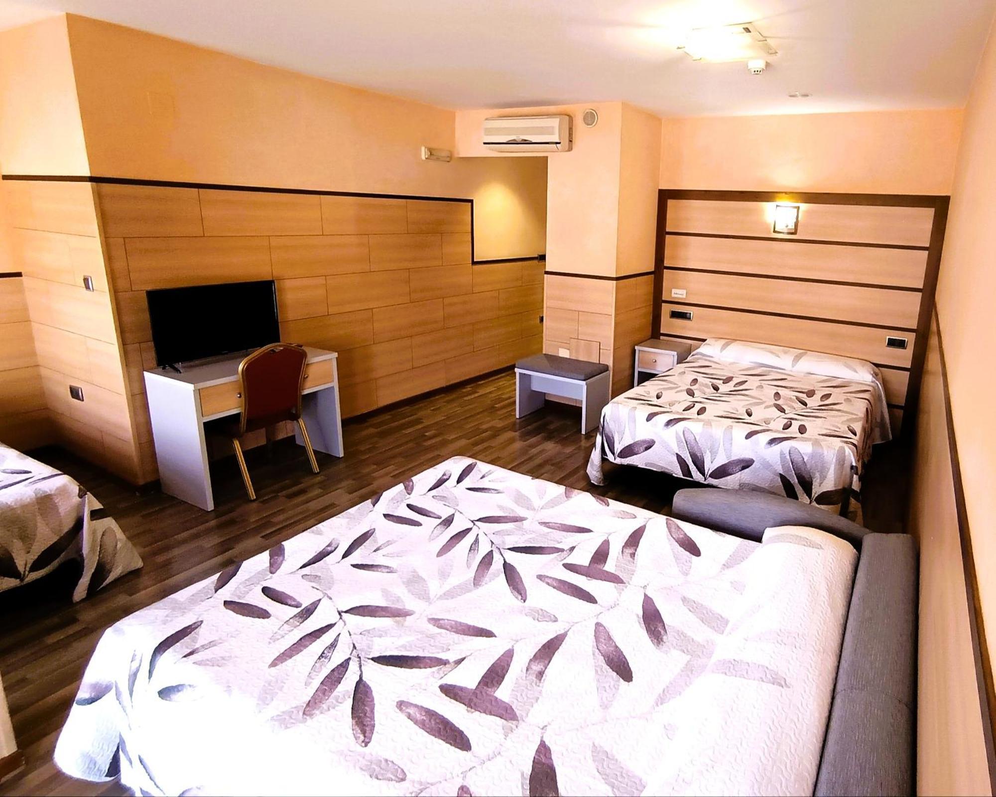 Hotel Pio XII Jumilla Kültér fotó